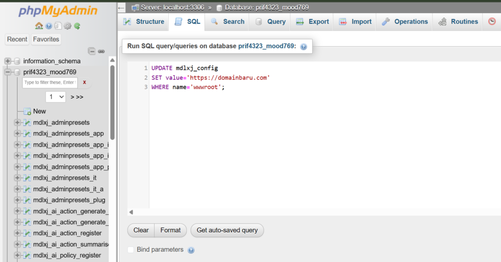 Konfigurasi Database Moodle di phpMyAdmin